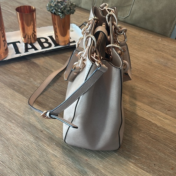 Michael Kors Cynthia Medium Convertible Saffiano Leather Satchel - Picture 4 of 13